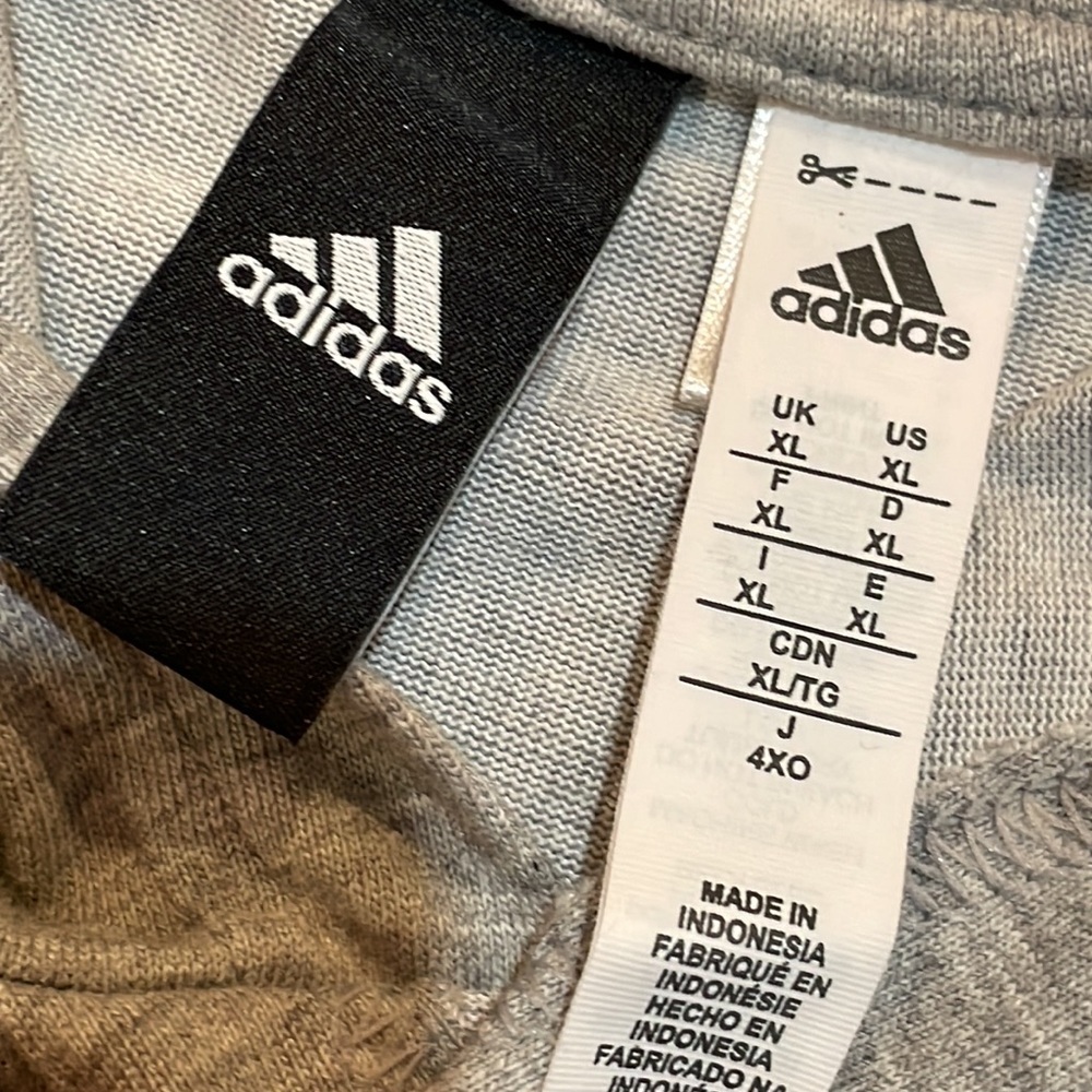 NEW Adidas Badge of Sport New Long sleeve Cotton Hoody Hoodie XL - Picture 5 of 13